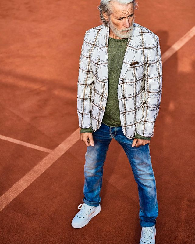 Campaign with Aiden Brady for MEY & EDLICH