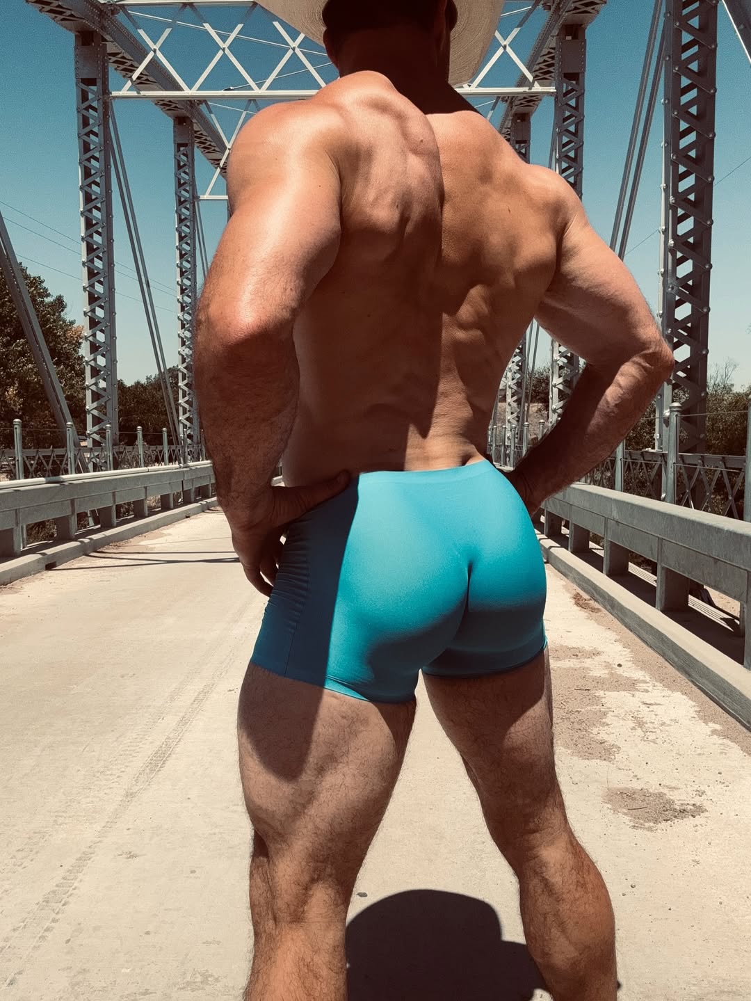 Dave IG @daveanthology